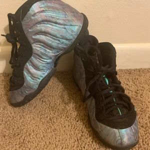 Nike little Posites .....